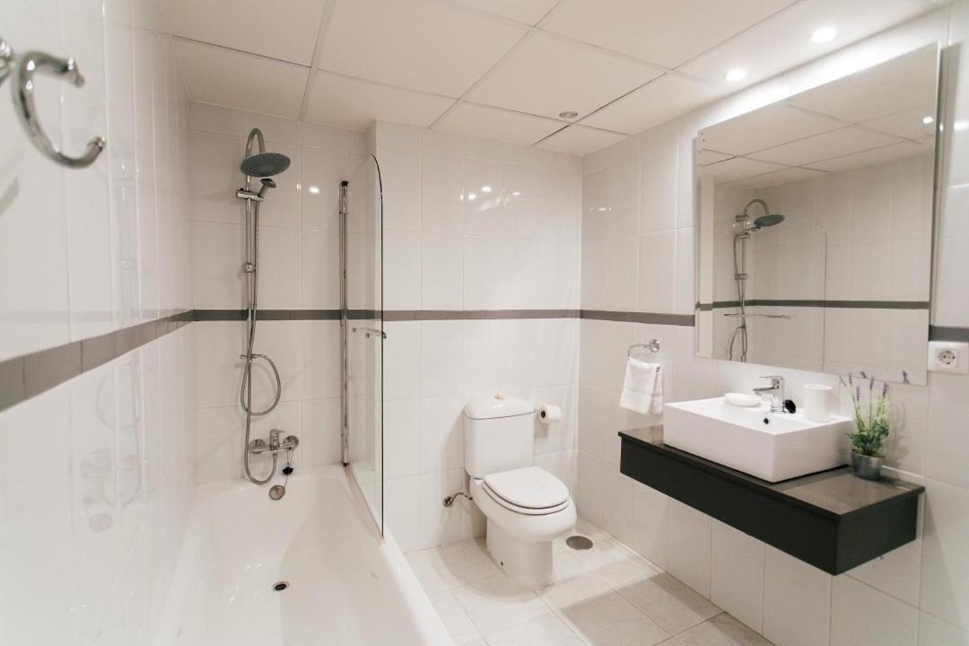 Minty Stay - 3Bd Cathedral Sevilla Exterior foto